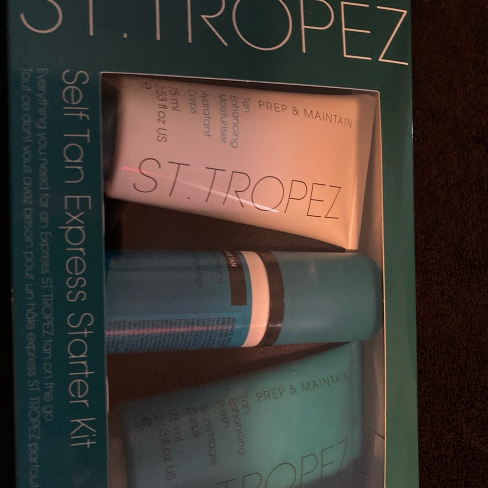 Self tan kit